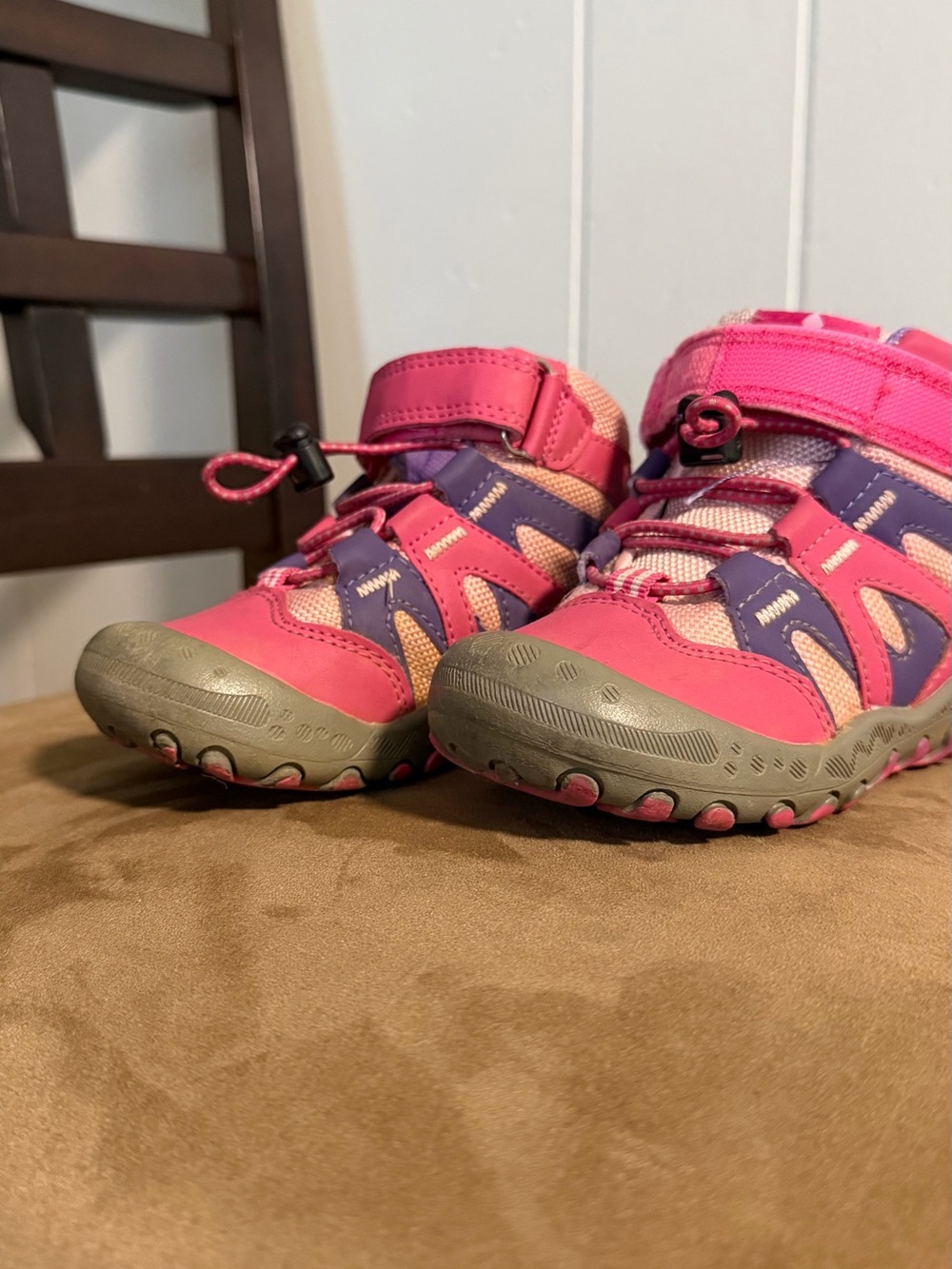 Mishansha Pink & Purple Kids Active Trail Sneakers